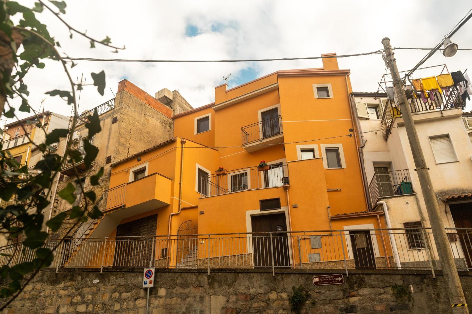 Villa Domus Teja Agira Exterior foto